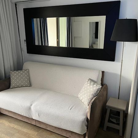 Appartement Bord De Mer Residence L'Ange Gardien Villefranche-sur-Mer Exteriör bild