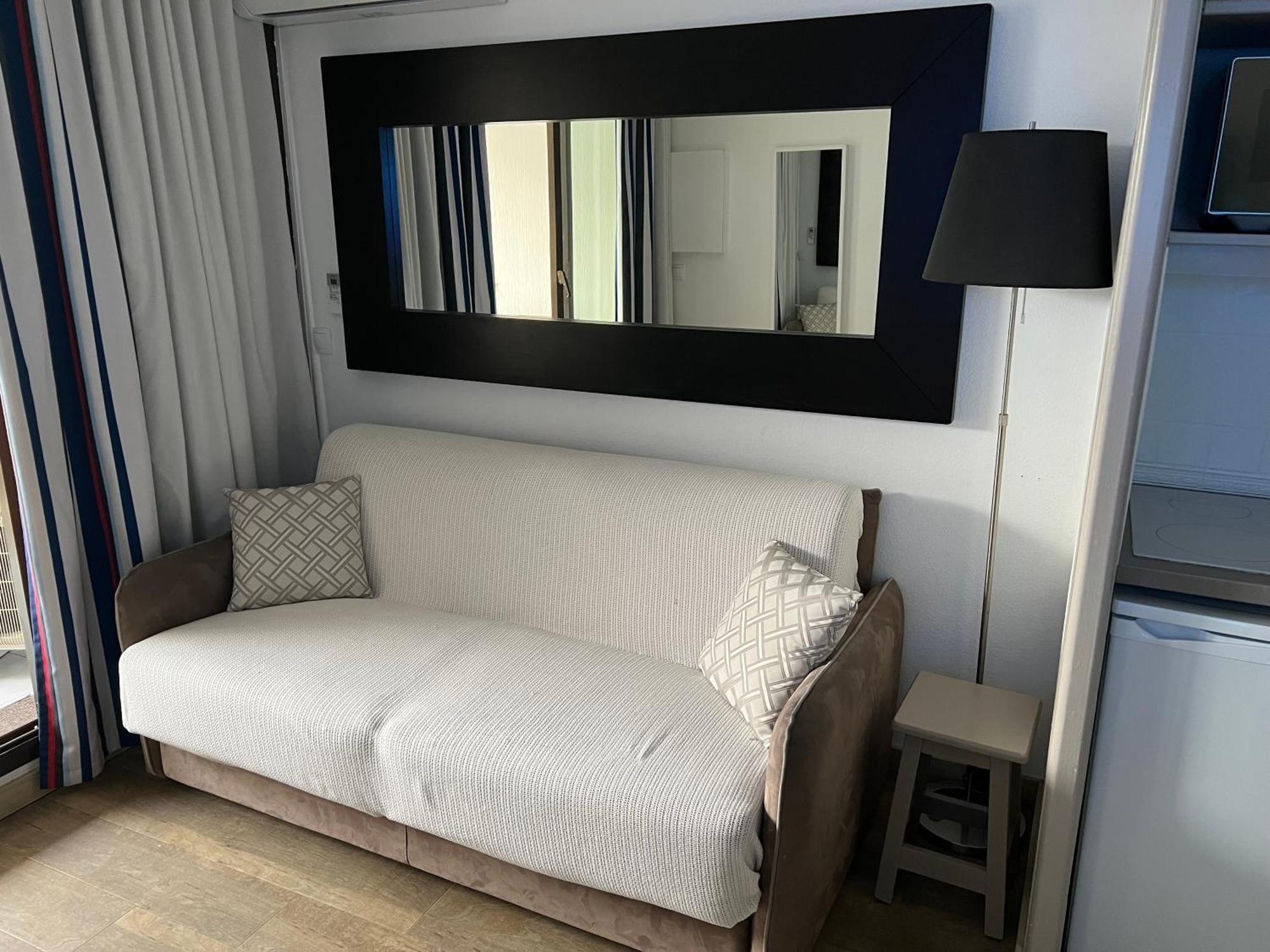Appartement Bord De Mer Residence L'Ange Gardien Villefranche-sur-Mer Exteriör bild