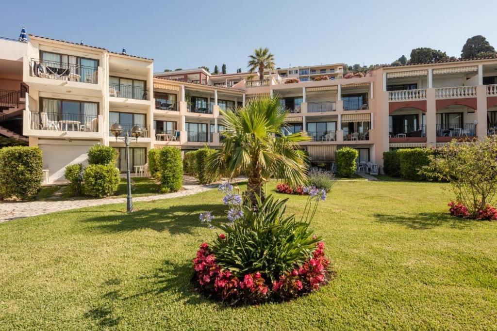 Appartement Bord De Mer Residence L'Ange Gardien Villefranche-sur-Mer Exteriör bild