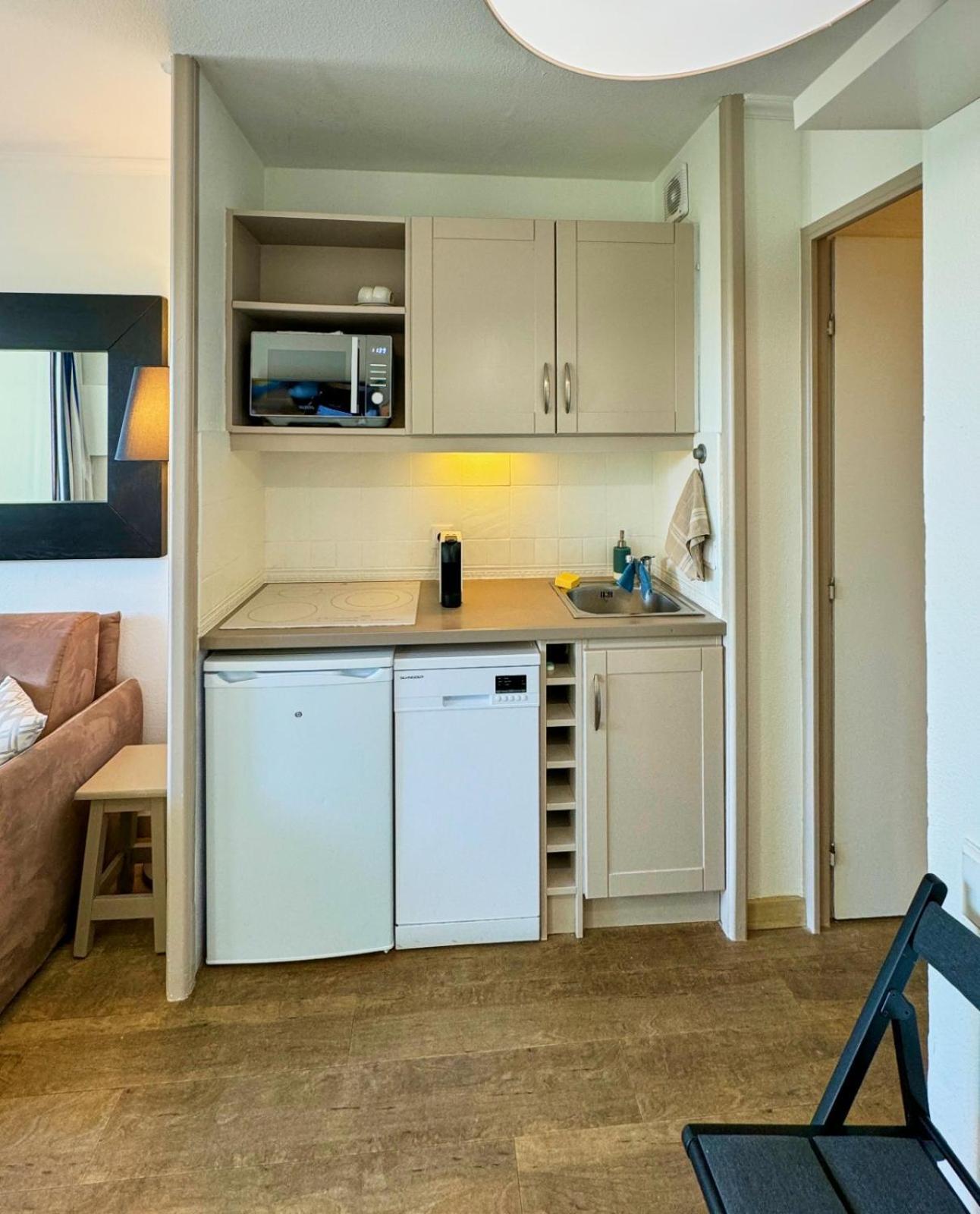 Appartement Bord De Mer Residence L'Ange Gardien Villefranche-sur-Mer Exteriör bild